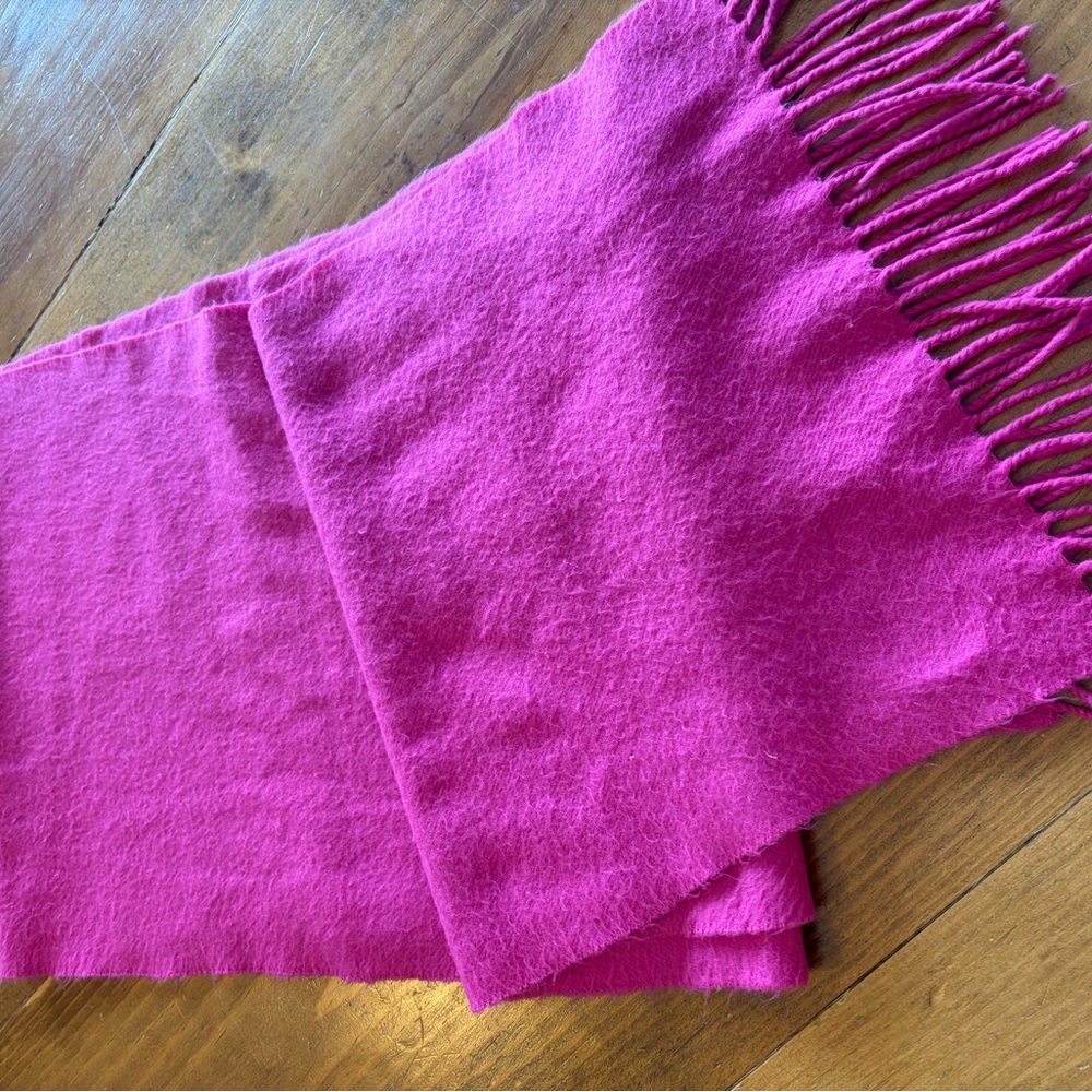 Luxurious Pink Cashmere Scarf Valentine’s Day - Picture 11 of 11